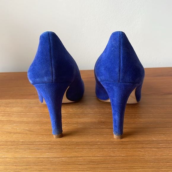 Blue Suede Pumps - Picture 4 of 6